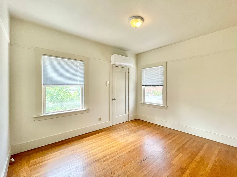 3920 J Street — Photo 7