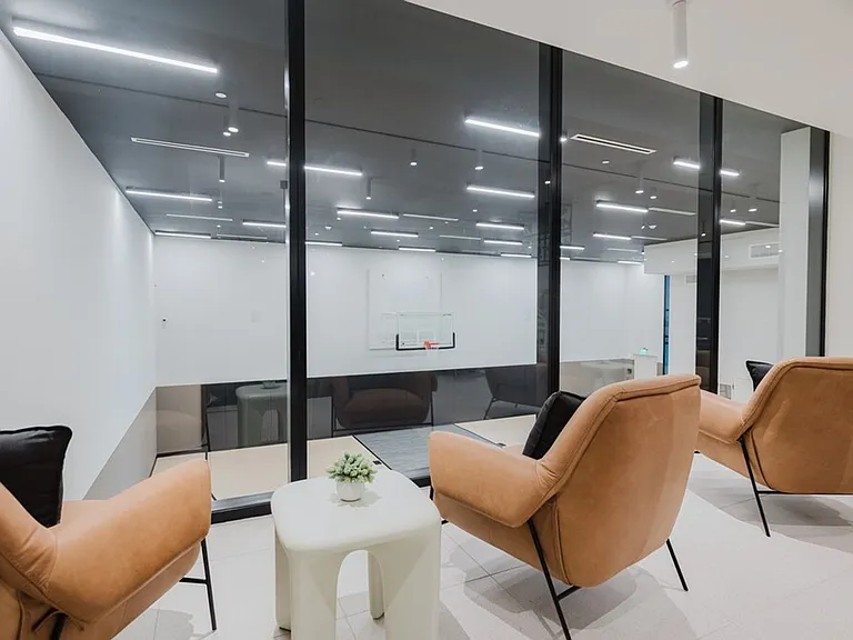 Building's Lounge