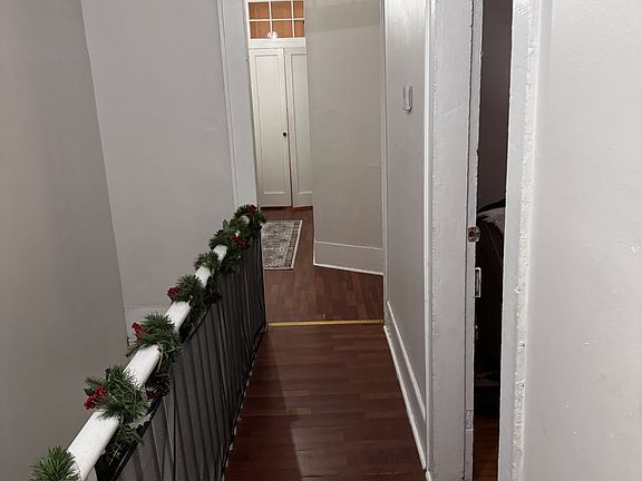 4th image of 1202 Marengo St #11319792