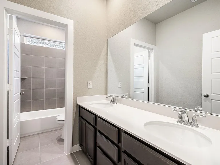 8209 Rising Stream Dr — Photo 29