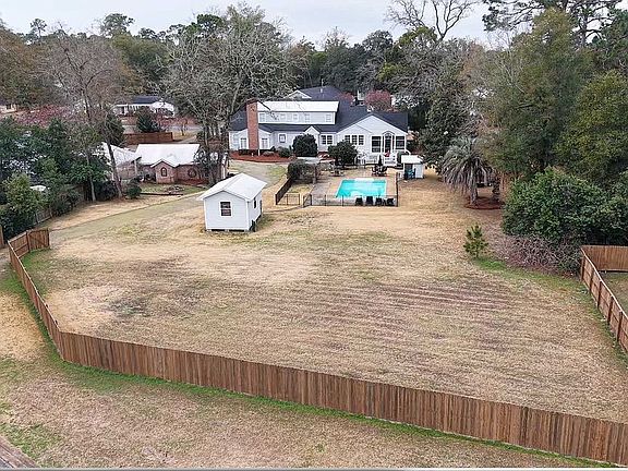 4th image of 1037 Lake Douglas Rd