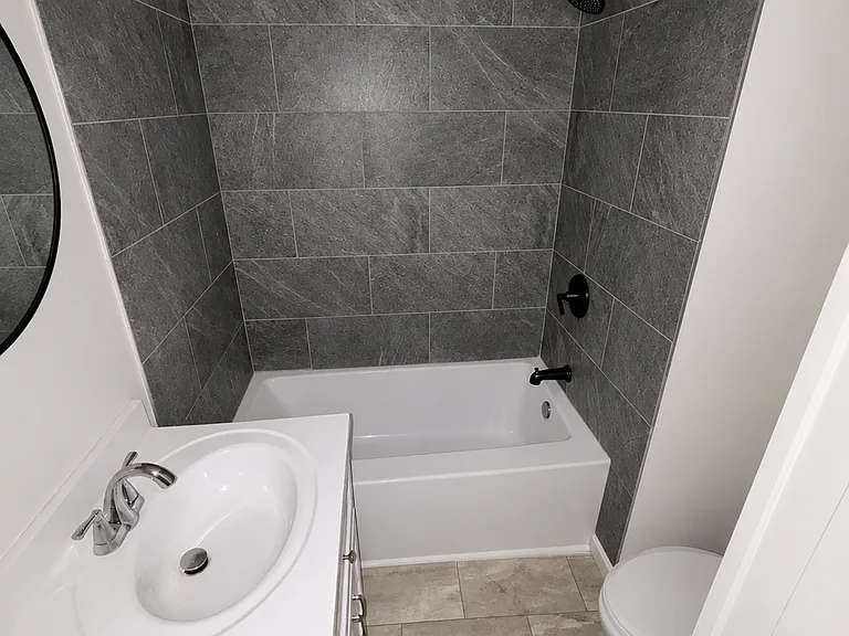 48 North Ave — Photo 21