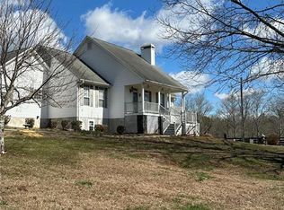 6352 Yellow Creek Rd, Murrayville, GA 30564