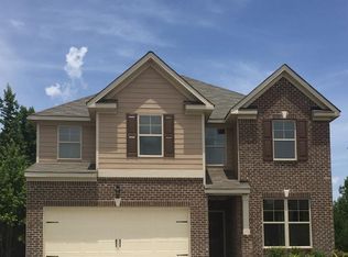 5822 Savannah River Rd, College Park, GA 30349