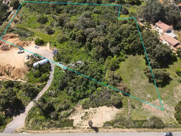 14 Rhinehart Drive, Valley Center, CA 92082