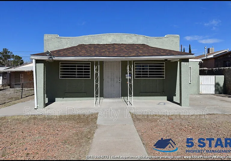 4425 La Luz Ave — Photo 3