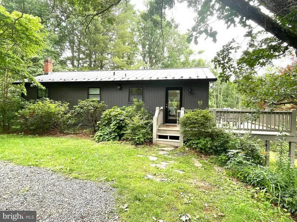 3336 Slate Mills Rd, Sperryville, VA 22740