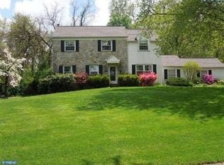 740 Hunt Club Ln, Chester Springs, PA 19425