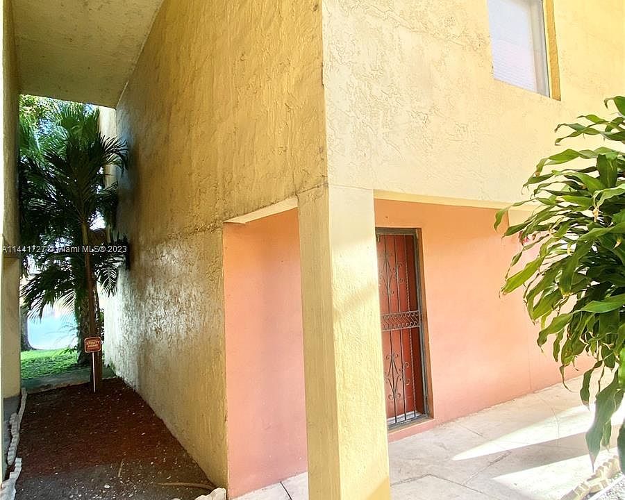 1st image of 8775 Park Blvd APT 117