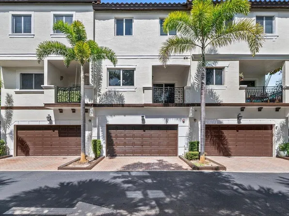 1403 Coastal Bay Boulevard, Boynton Beach, FL 33435