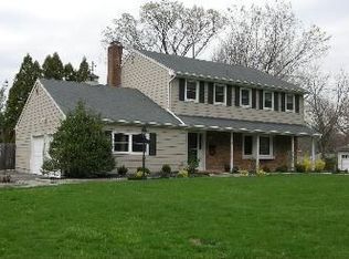 2051 Wood Rd, Scotch Plains, NJ 07076