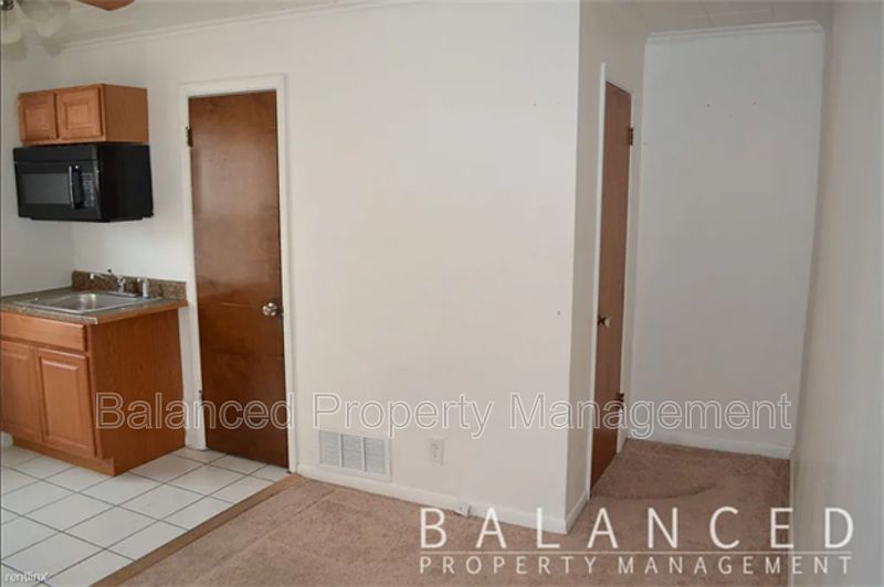 1239 SW Oakley Ave Apartment Rentals Topeka, KS Zillow