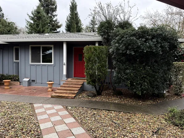 412 Glass Mountain Rd #A, Saint Helena, CA 94574
