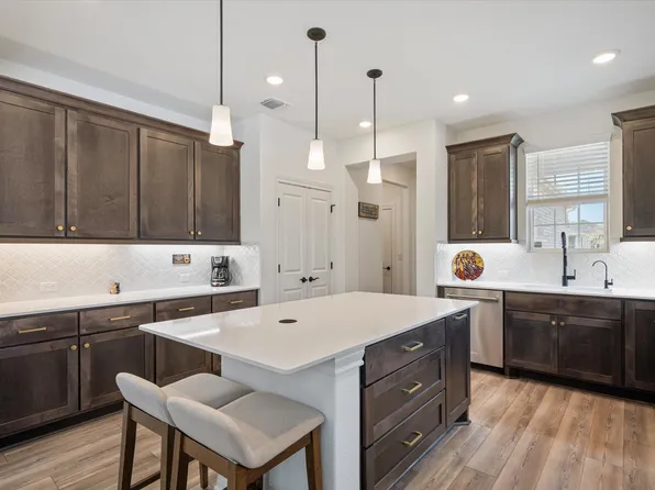 112 Clay Hill St, Georgetown, TX 78633