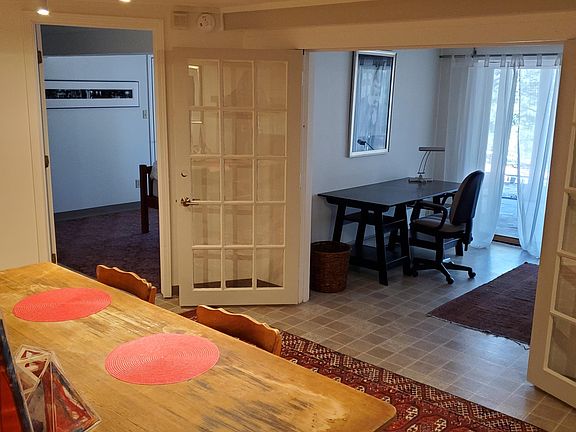 5th image of 1070 Calle Largo