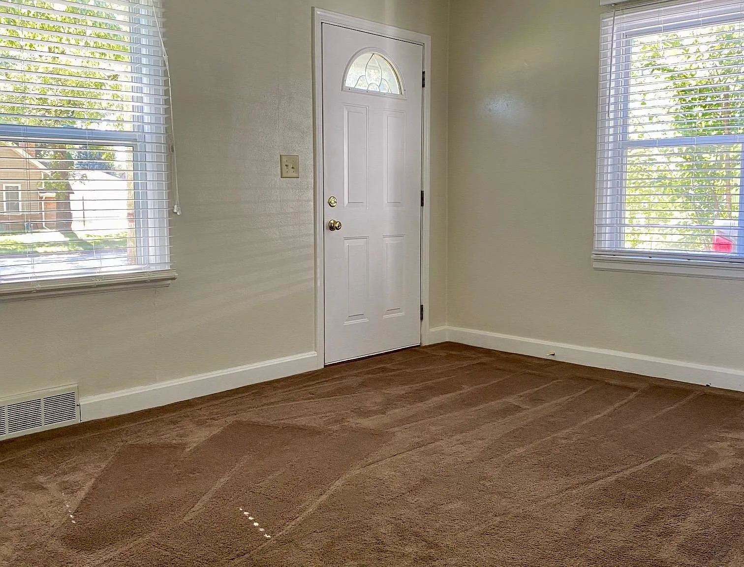 0 Grand Ave — Photo 3