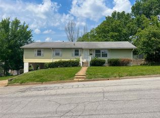 32 Irene Ln, Rolla, MO 65401