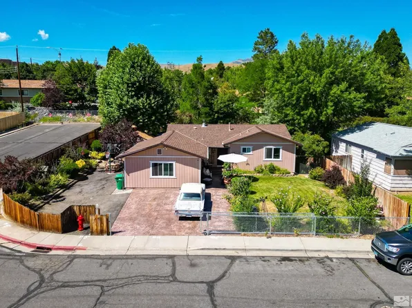 7701 Yorkshire Dr, Reno, NV 89506
