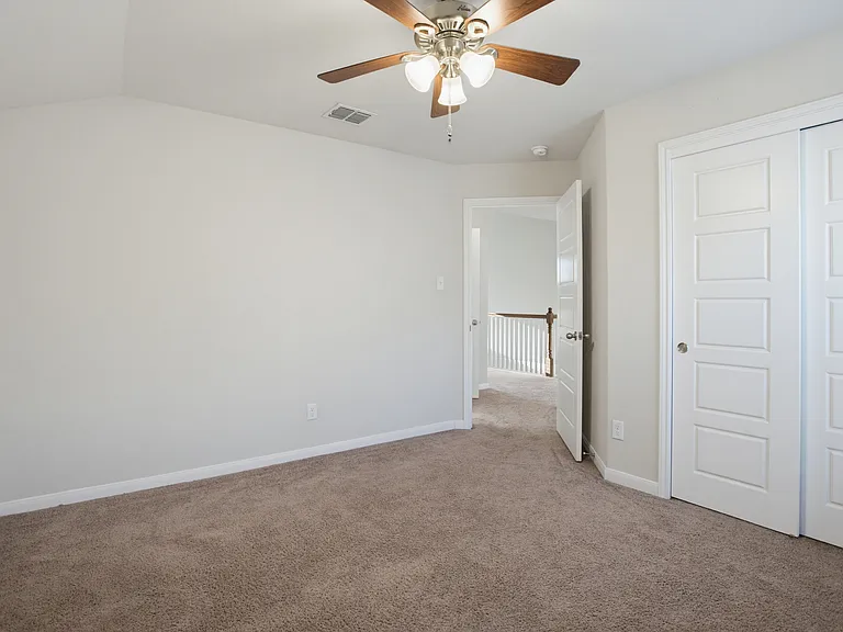 15136 Pandion Dr — Photo 17