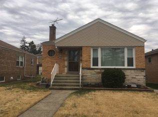 9222 S Troy Ave, Evergreen Park, IL 60805