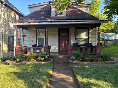 947 W 42nd St, Kansas City, MO, 64111