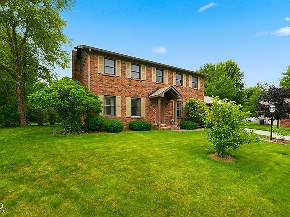 2nd image of 7921 Springwater Ct
