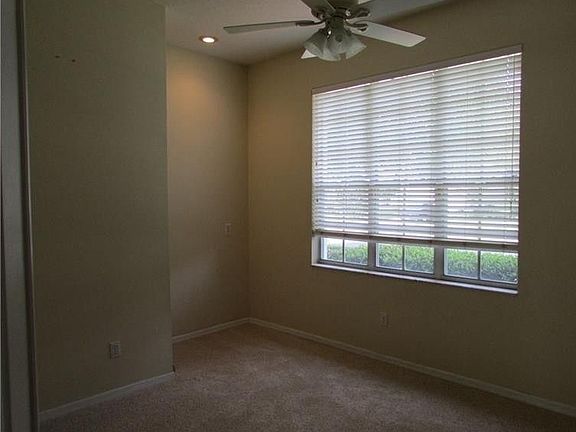 4th image of 2200 Catbriar Way