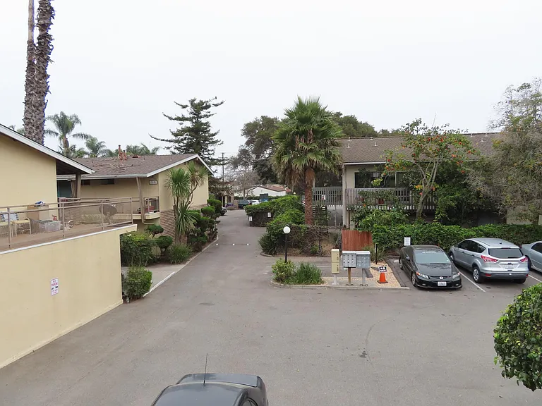 5362 Hollister Ave #12 — Photo 4