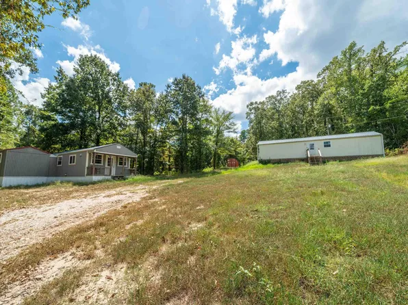701 Peach Dr, Bismarck, AR 71929