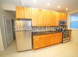 23-48 Crescent St #1R, Astoria, NY 11105