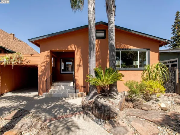 1807 Alameda Ave, Alameda, CA 94501