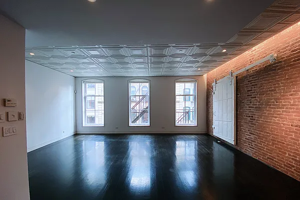 Rented by Douglas Elliman | media 20