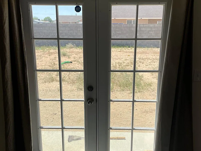 8600 Lime Ave — Photo 27
