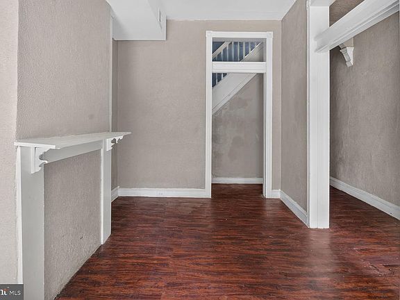 5th image of 1918 W Lanvale St