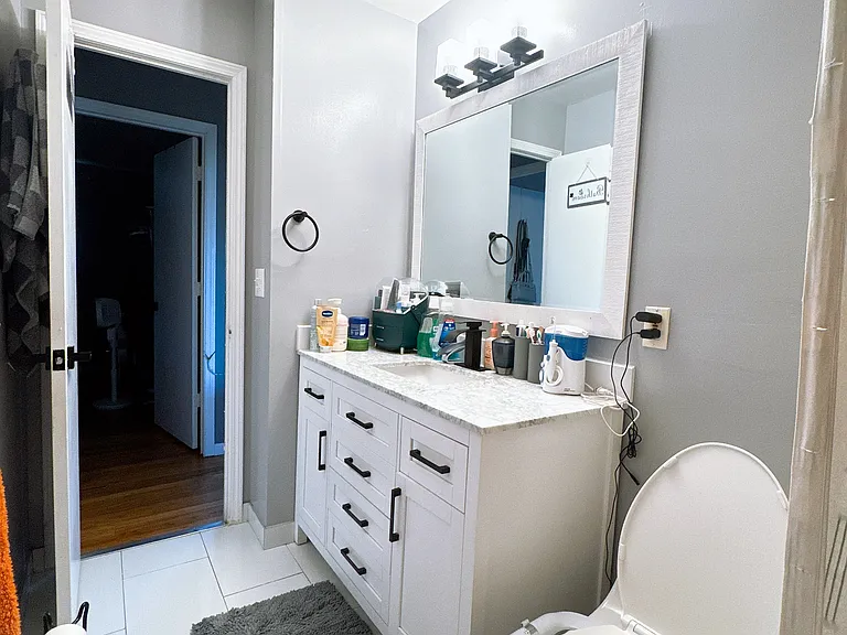 6051 Robert Dr — Photo 11
