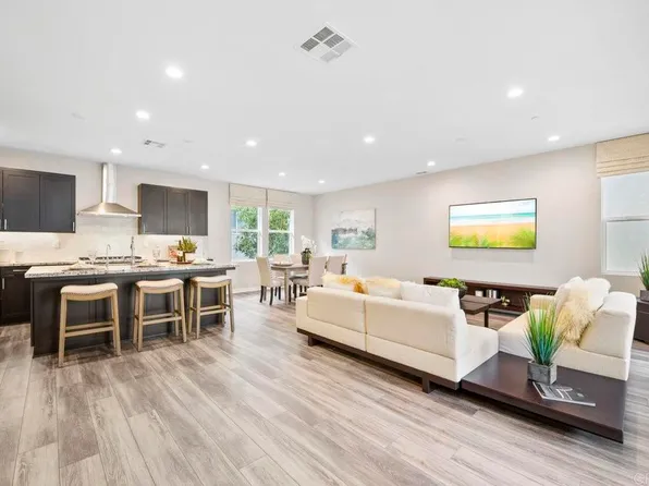 16217 Camden Cir, San Diego, CA 92127