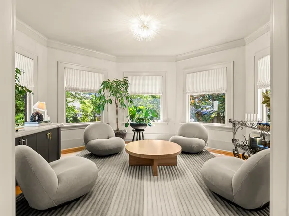 5362 Cypress St, Vancouver, BC V6M 3R4