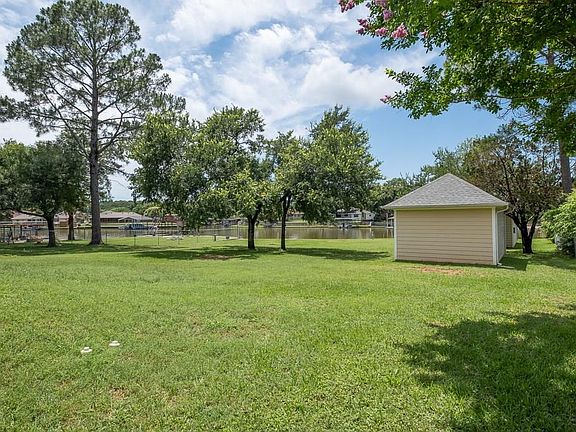 2nd image of 4016 Pueblo Ct