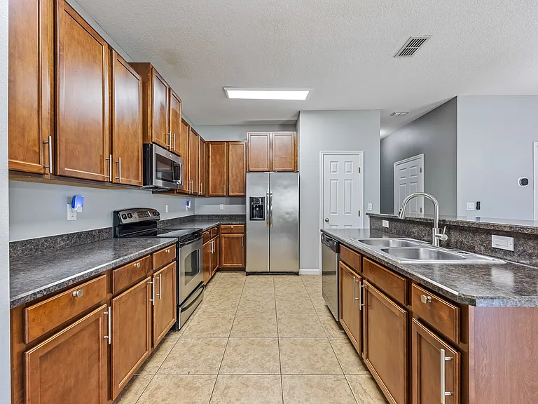 2745 Revolution St #101 — Photo 12