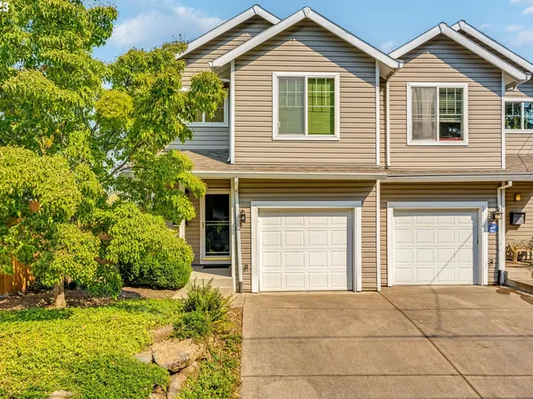 525 NE Fremont St, Portland, OR 97212