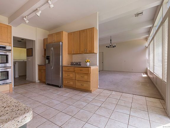 5th image of 23 Vine Hill Rd