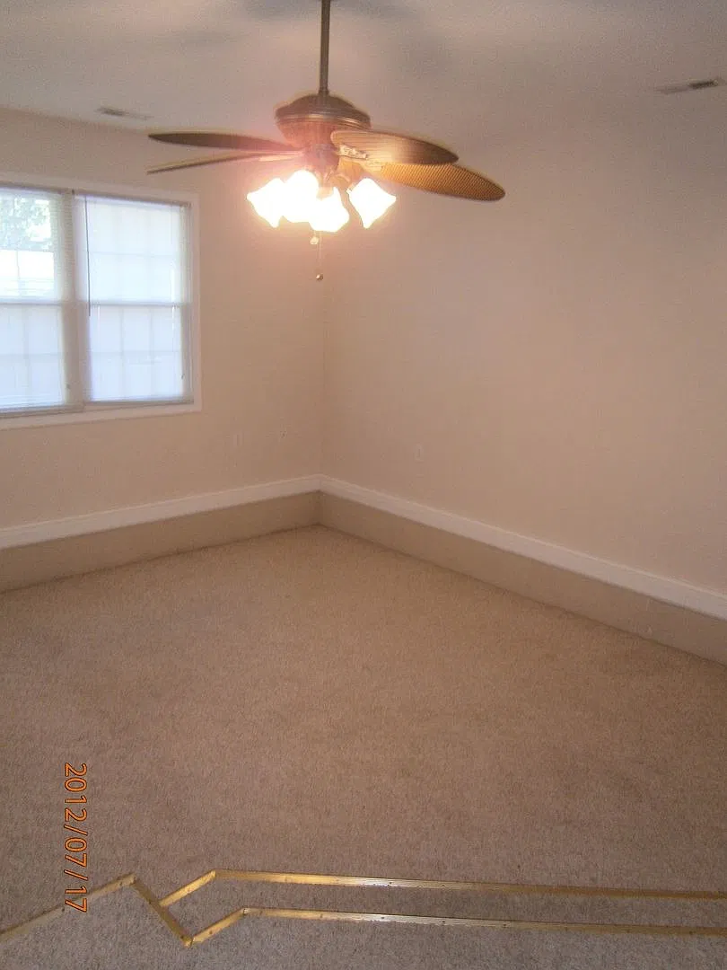 414 Kenwoood Dr — Photo 4