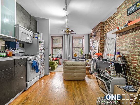 4th image of 230 Mulberry St APT 6