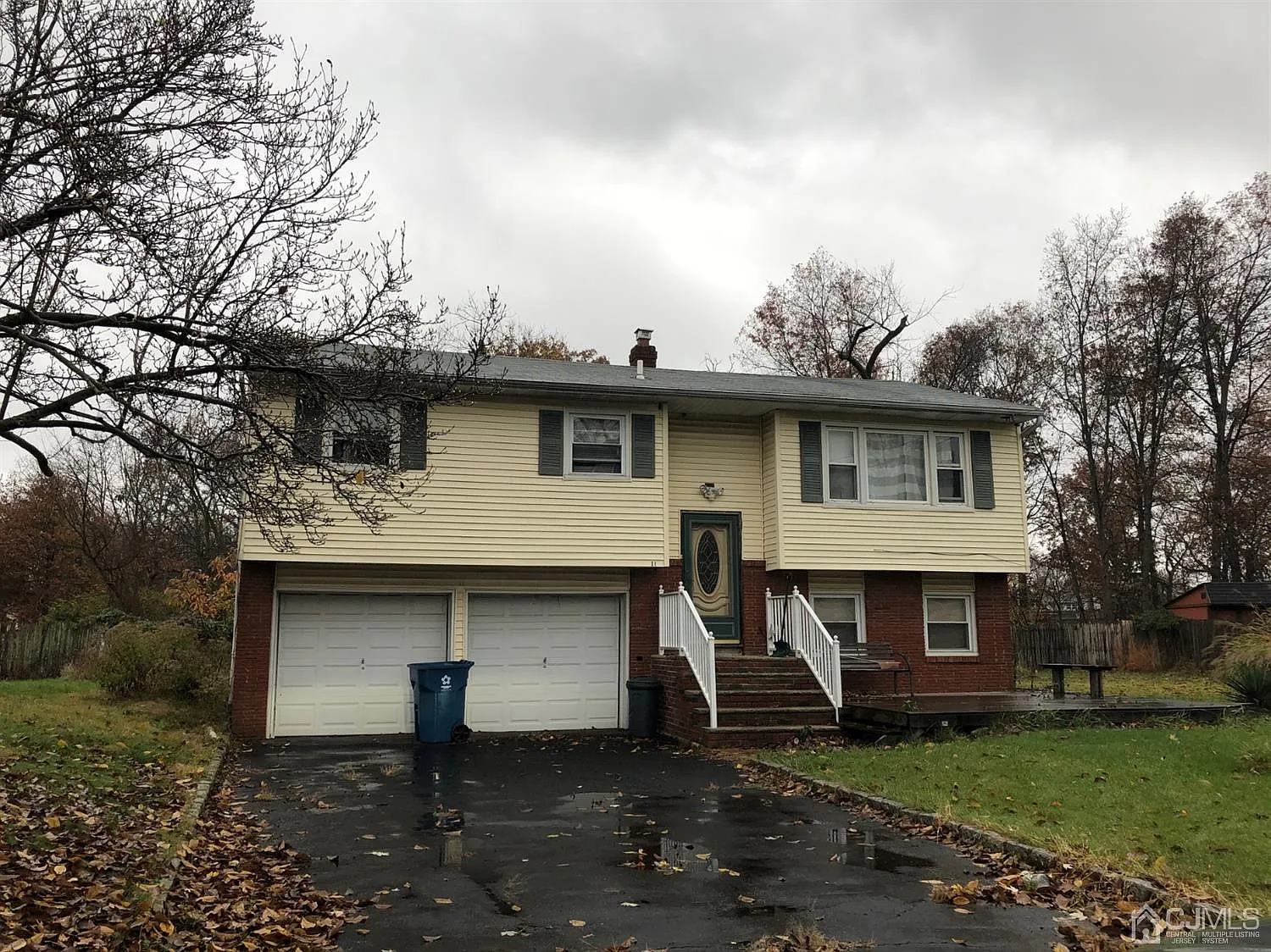 11 Halley Court