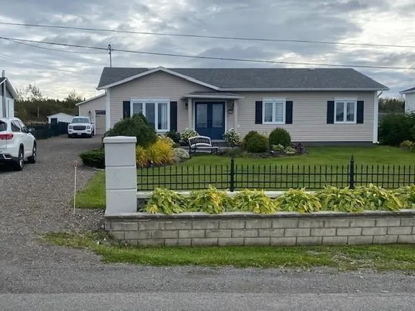 104 Main Street, Horwood, NL A0G2T0