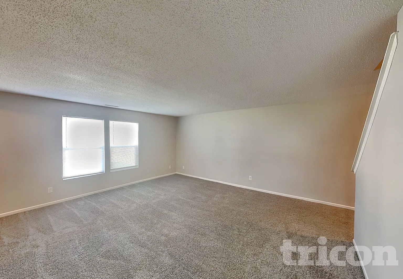 3222 Black Forest Lane Indianapolis IN — Photo 2