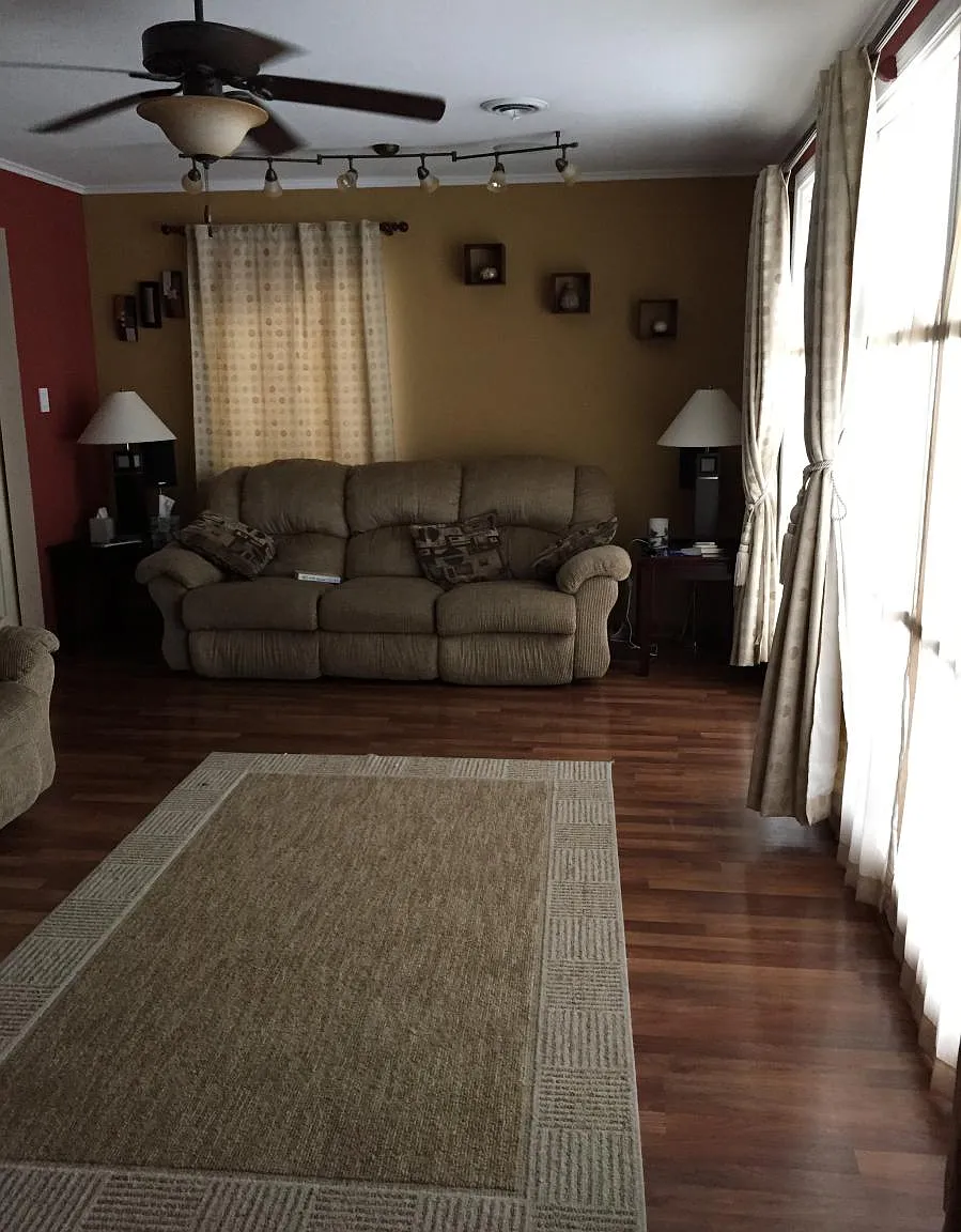 2 bed, 999 sqft, $2,200 — Photo 4