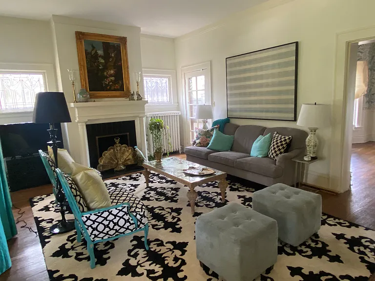 1835 Overton Park Ave — Photo 8