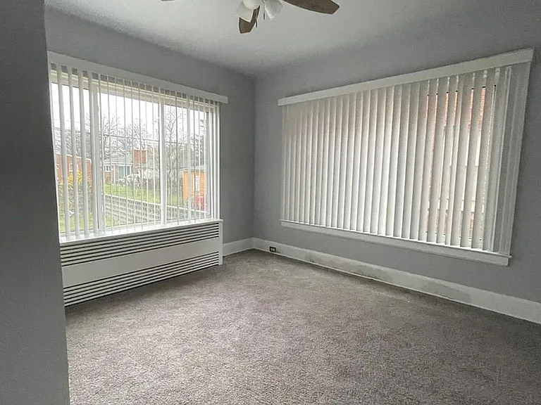 2286 Calvert St — Photo 22