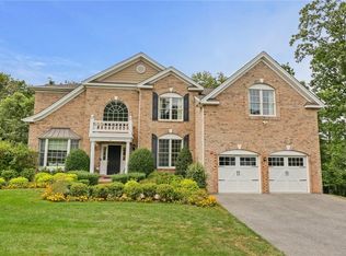 6 Fraydun Ln, Scarsdale, NY